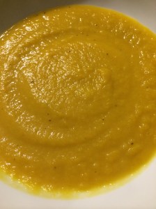 Paleo and Whole 30 pumpkin leek soup